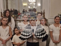 Коледен спектакъл в Париж изнесоха възпитаниците на Българското училище „Родна реч омайна“ в Бонди