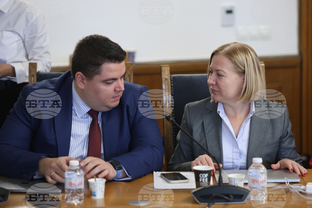 Народно събрание - Комисия по конституционни и правни въпроси - заседание