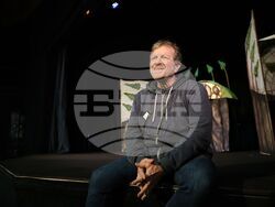 Бургас - Държавен куклен театър - "Снежанка и седемте джуджета" - среща с екипа