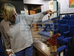 Бургас - Държавен куклен театър - кукла - дарение