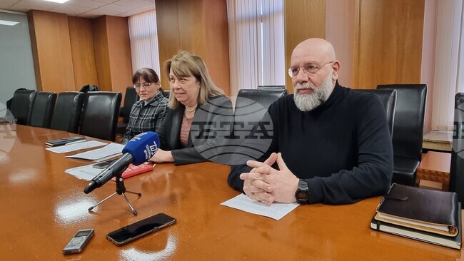 Температурата на минералната вода в шуменското село Мараш е 63 градуса, а дебитът – 12 литра в секунда, според резултатите от последните проби 