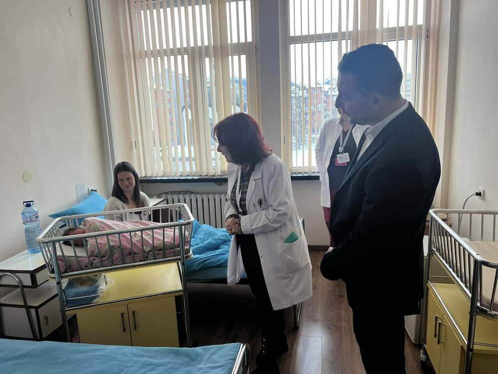 Виолета се казва първото бебе за 2025 година в Самоков, съобщиха от местната администрация