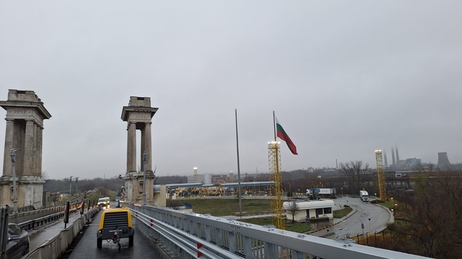 Проверка на областния управител Драгомир Драганов: Колко по-бързо се пътува до Румъния след приемането ни в Шенген и по суша