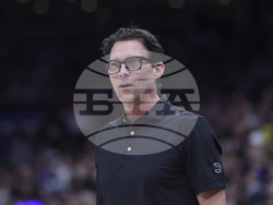 Hawks Jazz Basketball