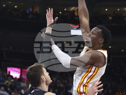 Hawks Jazz Basketball