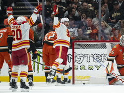 Flames Ducks Hockey