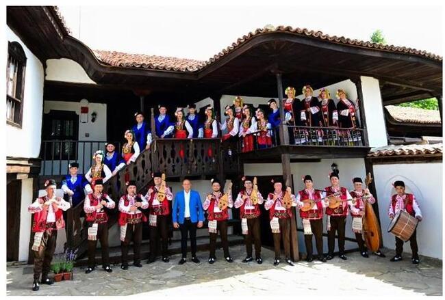 Община Сливен: Ансамбълът за народни песни и танци в Сливен спечели финансиране по програма на Министерство на културата 