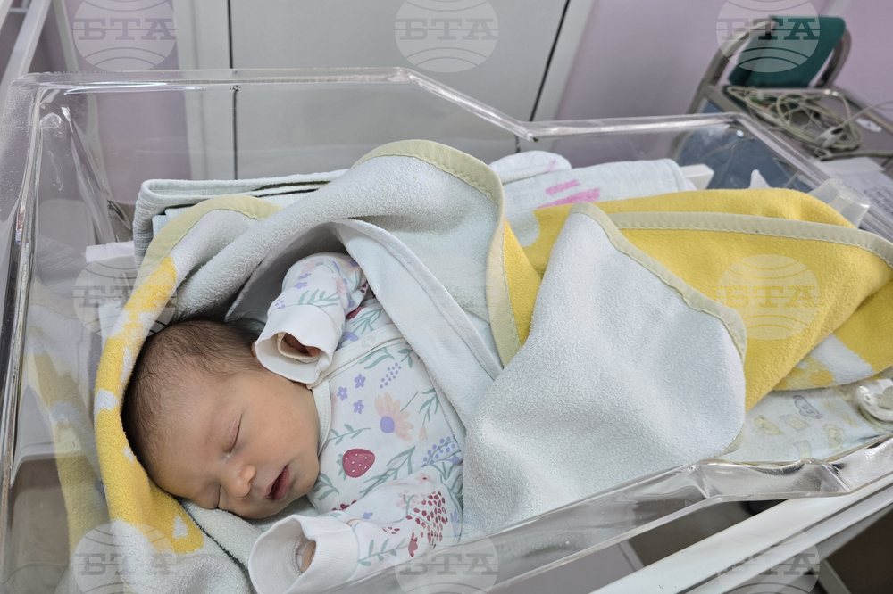 В община Петрич през миналата 2025 година са родени 187 бебета