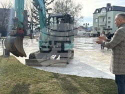 Гурково - централен площад - първа копка