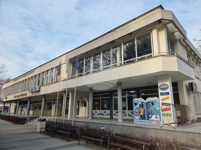 До 1 май в Кюстендил набират ученически творби в конкурса "Словото, което търси дом"