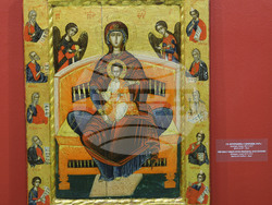 Русе - „Икони” - изложба