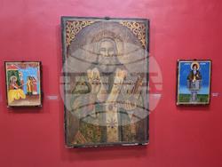 Русе - „Икони” - изложба