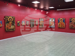 Русе - „Икони” - изложба