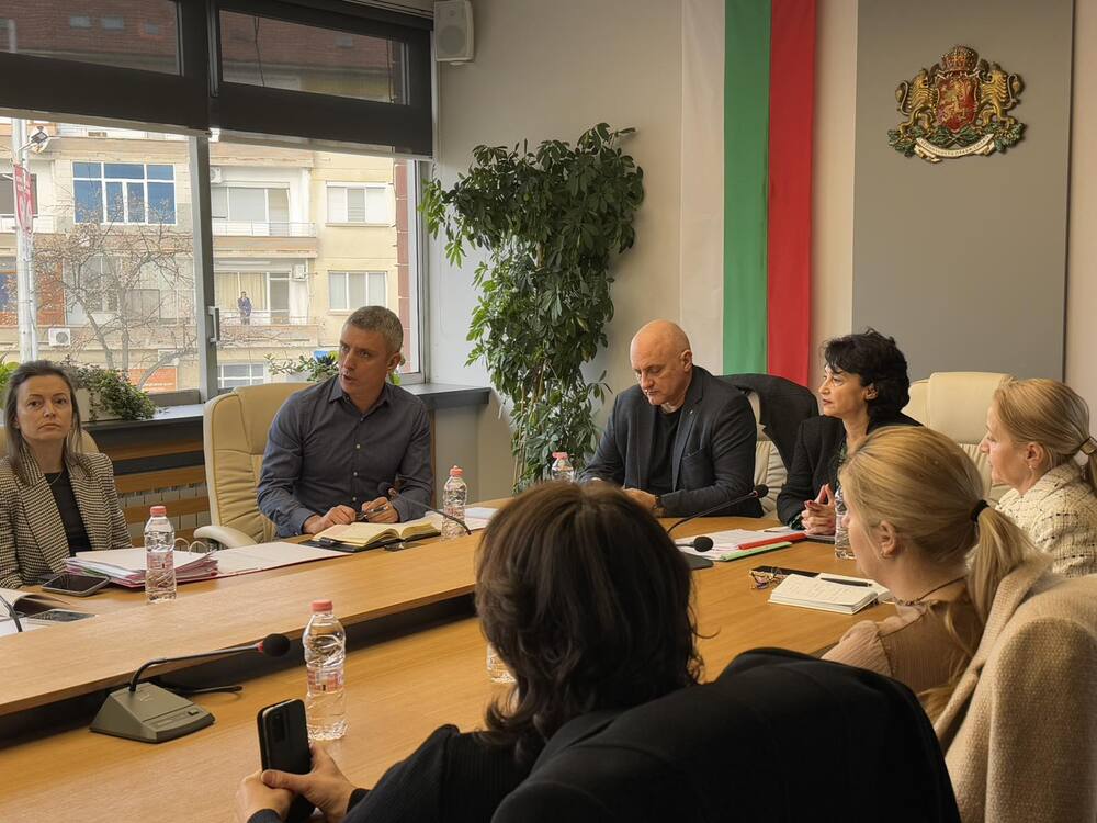 Започва изготвянето на идеен и работен проект за опазването на паметника "Бузлуджа"