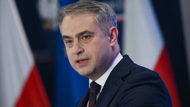 ПАП: Русия води кибервойна срещу Полша, каза полски министър