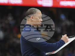 Clippers Nuggets Basketball
