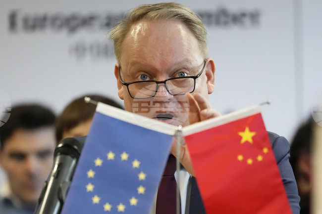 Търговската камара на ЕС в Китай призовава Пекин за по-справедлива търговия и пазарни реформи