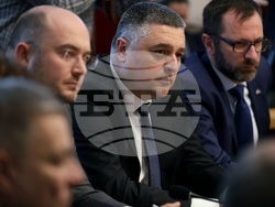 Народно събрание - „Ред, законност и сигурност на пътя” - форум