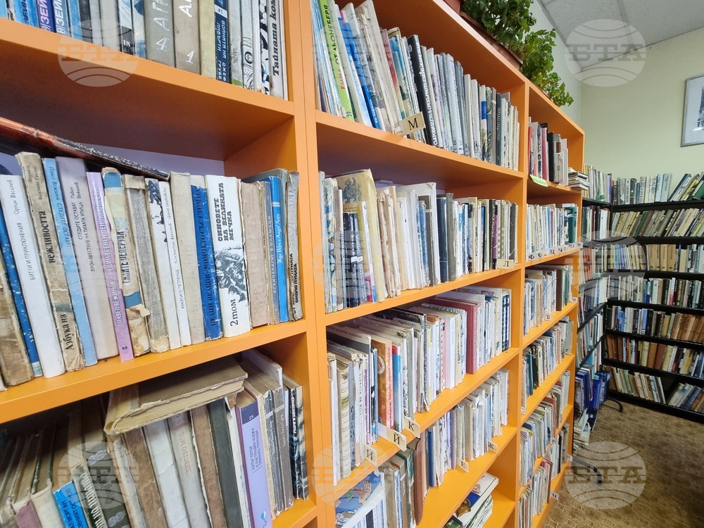 Премиерно представяне на книгата си „Разкази от пандемията, или как се сприятелих с един комар“ ще направи в Перник писателят Иван Димитров