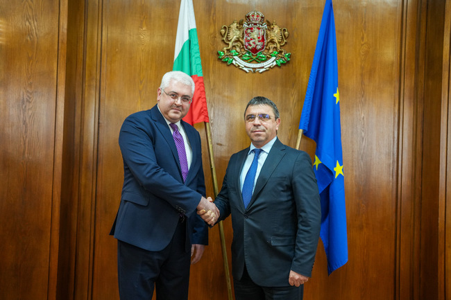Bulgarian Interior Minister, Turkish Ambassador Discuss Upcoming Trilateral Meeting in Istanbul