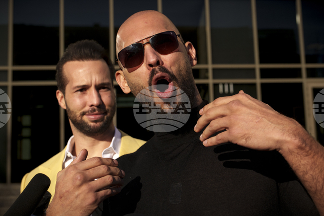 Румънски съд освободи инфлуенсъра Андрю Тейт от домашен арест