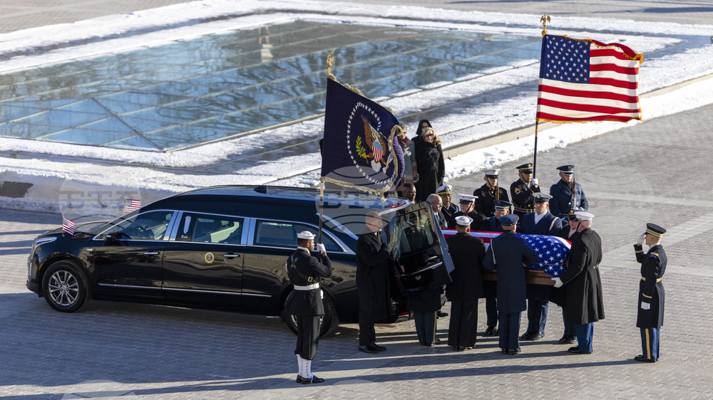 Уолстрийт днес почива заради национален траур