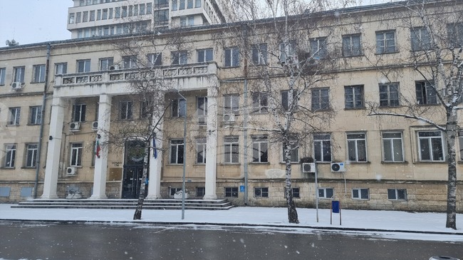 Разградският окръжен съд остави в ареста мъж, срещу когото се води досъдебно производство за трафик на хора