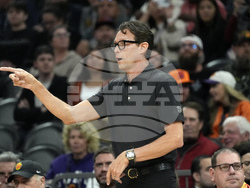 Hawks Suns Basketball