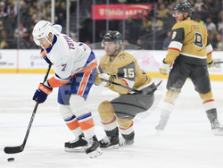 Islanders Golden Knights Hockey