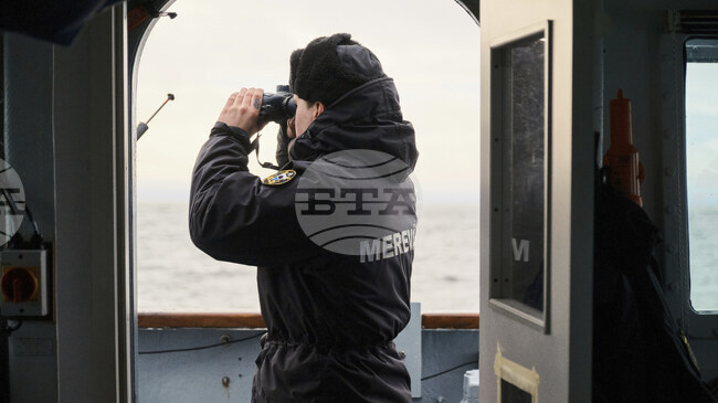 Латвийските власти не намериха доказателства, свързващи кораба, акостирал в пристанището в Лиепая, с повредата на оптичен кабел 