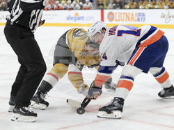 Islanders Golden Knights Hockey