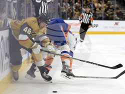 Islanders Golden Knights Hockey