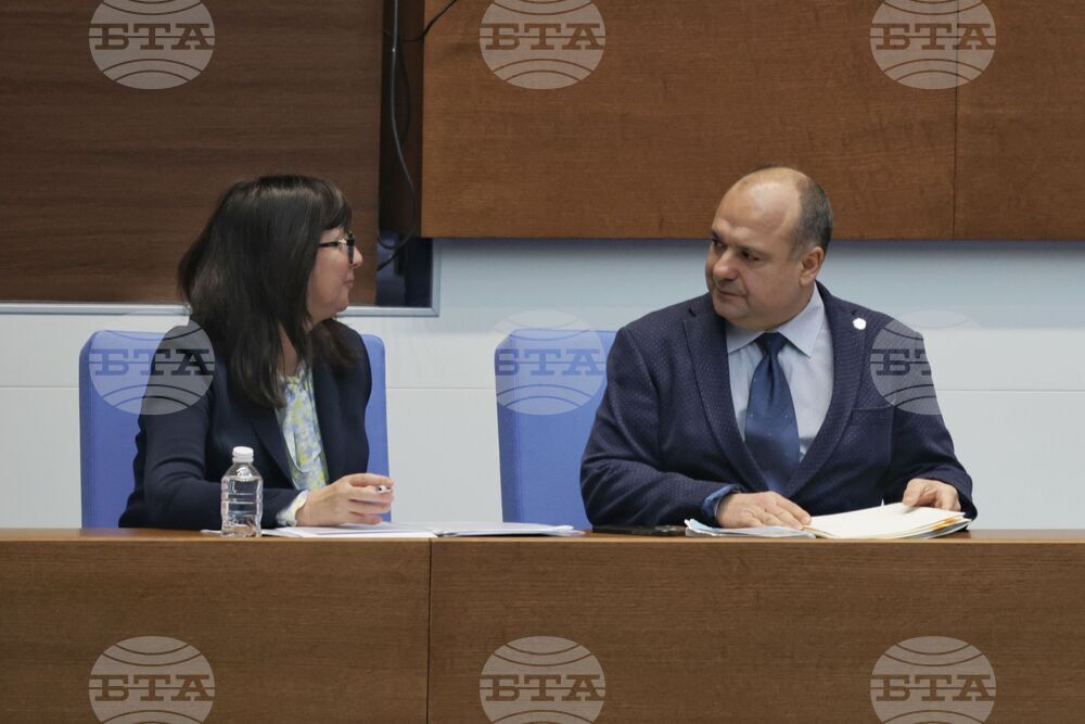 Народно събрание - парламентарен контрол