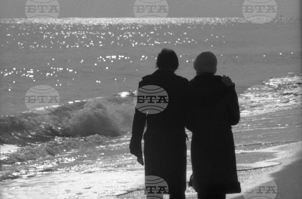 В курортен комплекс „Златни пясъци” през януари 1976 година