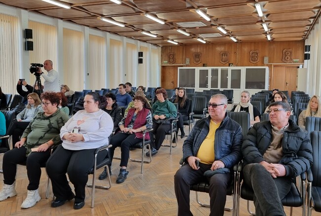 Важно е младите хора да са социално ангажирани и дават своя личен пример за промяната и развитието на Видин, каза заместник-кметът Борислава Борисова