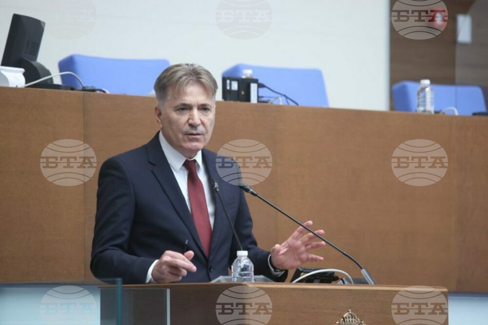 Министър Петко Николов: Нашите усилия са насочени в посока да запазим „Монди“ като инвеститор в община „Стамболийски“