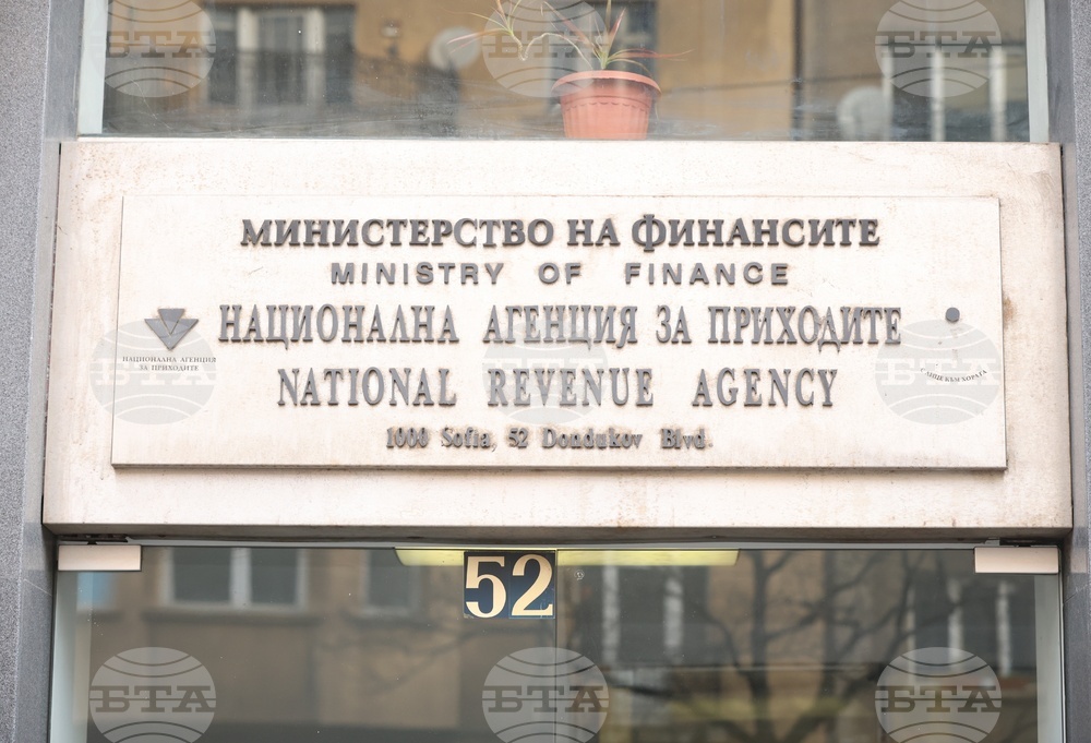 Близо 4000 фирми от област Смолян вече са подали справки в НАП за изплатени суми