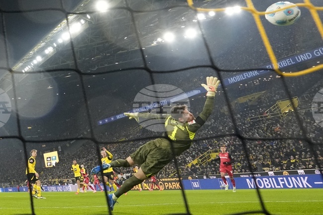 Байер Леверкузен спечели като гост срещу Борусия Дортмунд