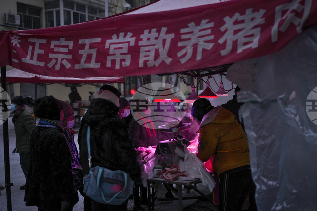 Пекин премахна високите вносни мита за свинско месо от ЕС