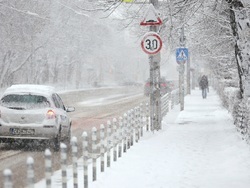 Столица - зимна обстановка - снегопочистване