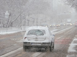 Столица - зимна обстановка - снегопочистване