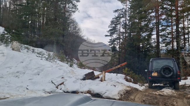 Родопчани тръгнаха по офроуд трасета на кафе в Паранести през отворената граница