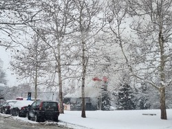 Пожар -  павилион в близост до х-л "Хилтън"