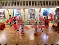 Пловдив -  китайска народна музика