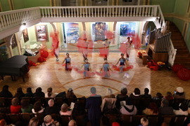 Пловдив -  китайска народна музика