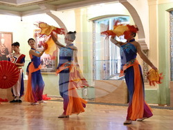 Пловдив -  китайска народна музика