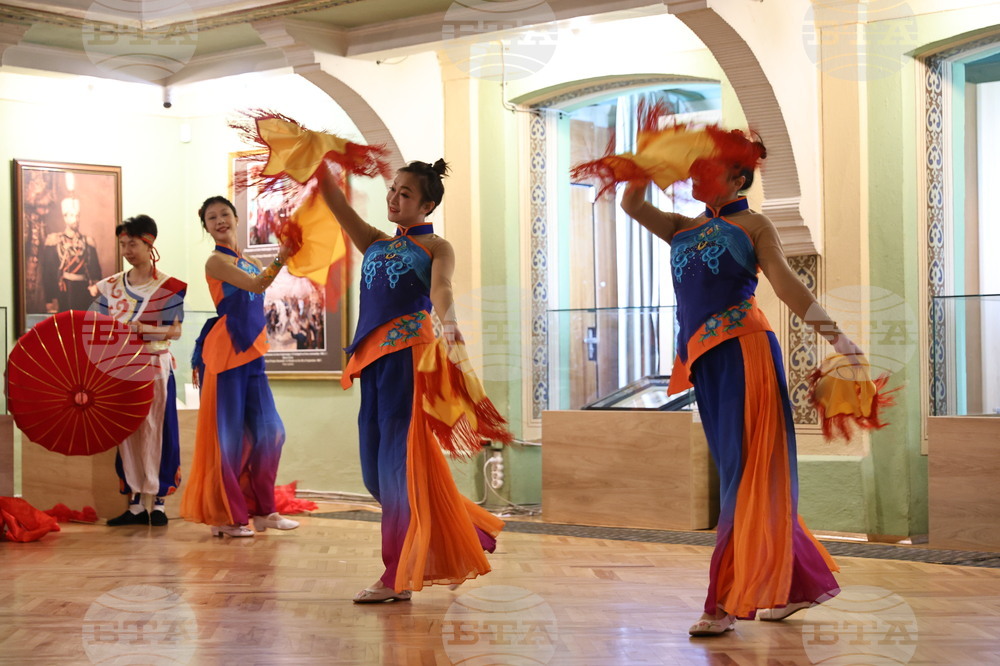 Пловдив -  китайска народна музика