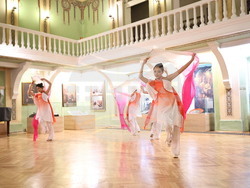 Пловдив -  китайска народна музика