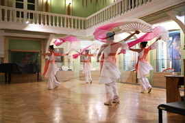 Пловдив -  китайска народна музика