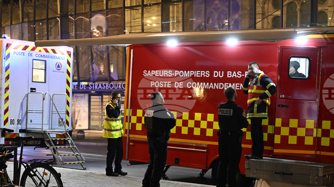 Три деца и майка им бяха ранени сериозно при взрив в жилищна сграда близо до Париж